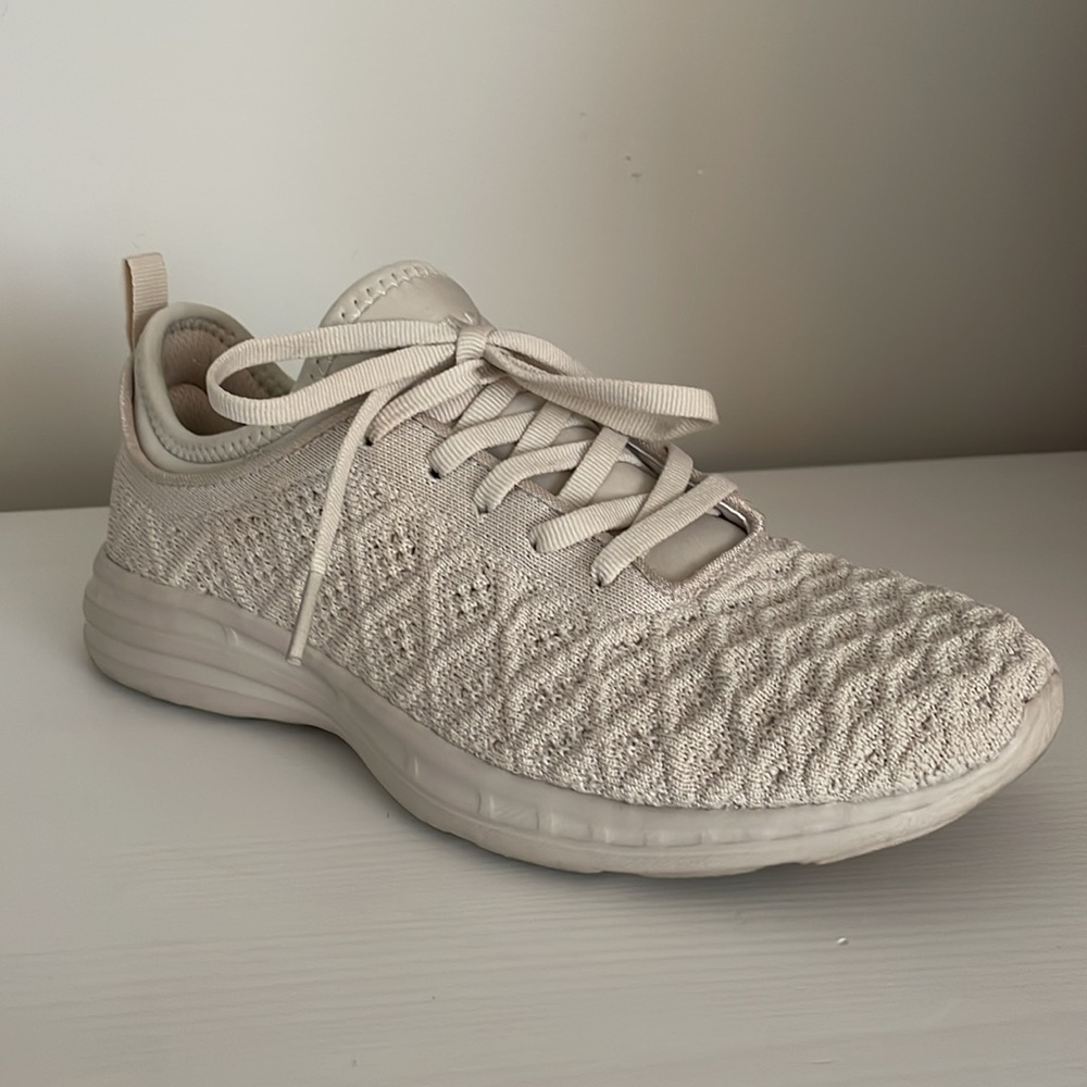 APL Techloom Phantom Trainer in Sand Castle!